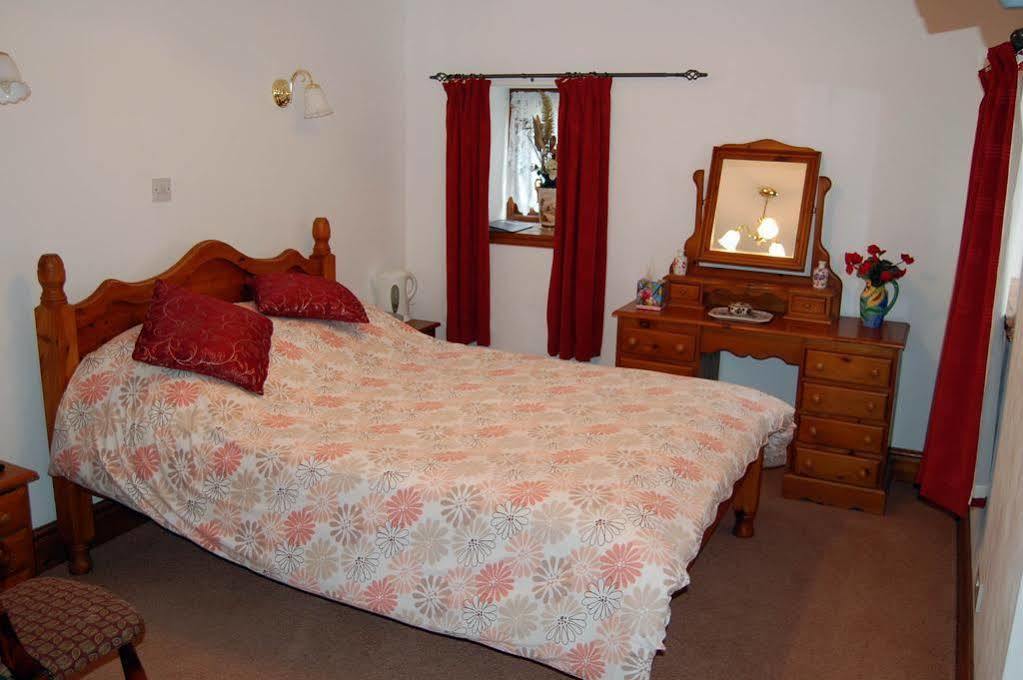 Common Barn Farm B & B Макълсфийлд Екстериор снимка