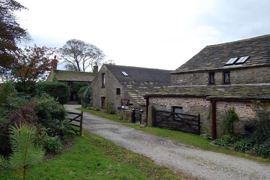 Common Barn Farm B & B Макълсфийлд Екстериор снимка